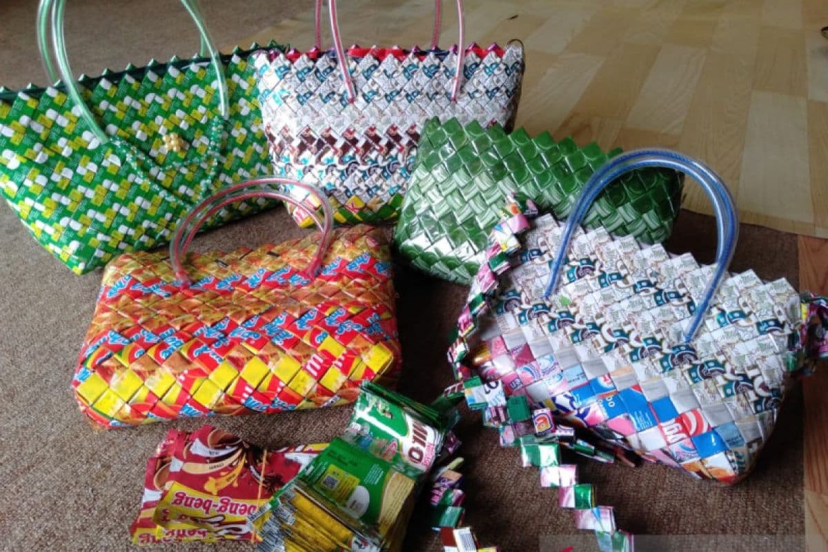 tas lagi deh